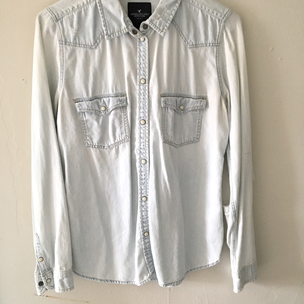 Slim fit denim button up shirt